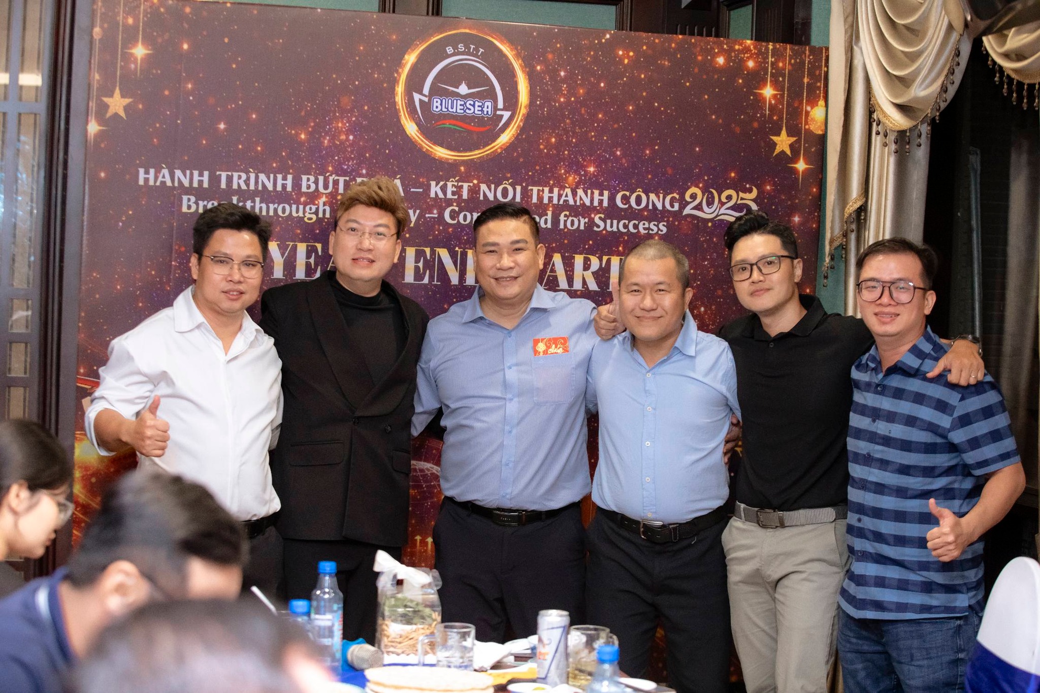 Check-in sự kiện Blue Sea